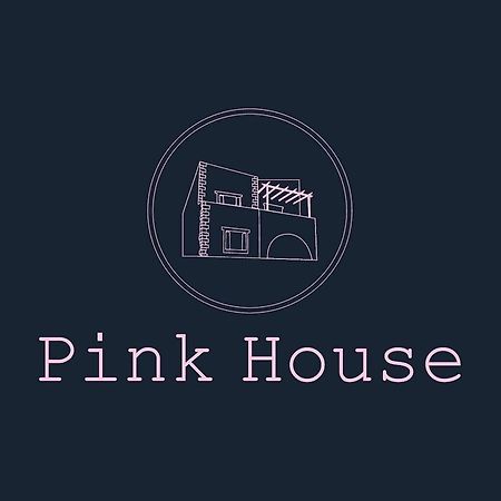 דירות פליאוחורה Pink House מראה חיצוני תמונה